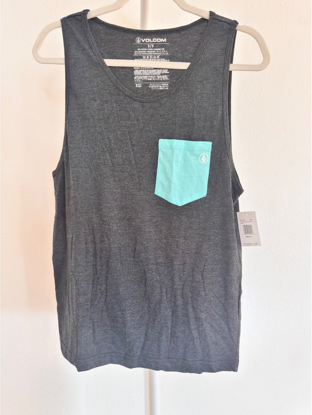Volcom- Mens Small Tank - Picture 2 of 5